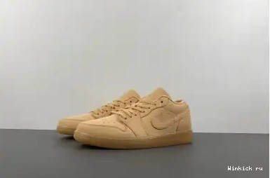 “Pale Jordan Sand” Air Low Vanilla 1 SE 0701